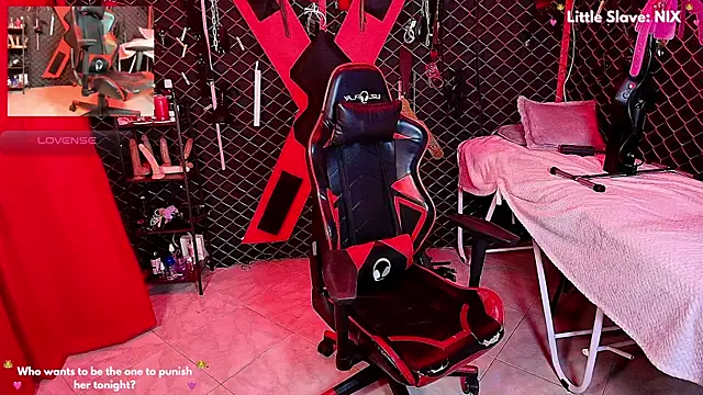 i Nixx online show from March 30, 5:25 pm