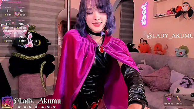 LadyAkumu online show from July 2, 3:45 am