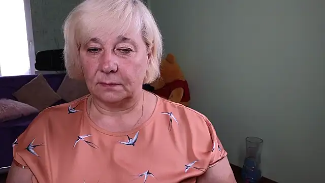Snapshot of Milane_Milky chatting on May 26, 5:14 am Milane Milky online show from May 26, 5:14 am