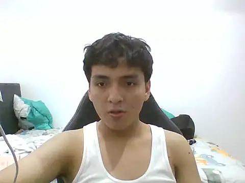 Snapshot of boynovaa chatting on May 7, 11:54 pm boynovaa online show from May 7, 11:54 pm