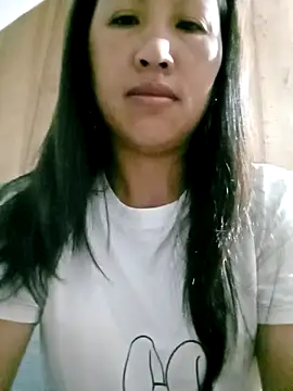 Snapshot of Lisa-aa chatting on April 3, 9:57 pm Lisa-aa online show from April 3, 9:57 pm