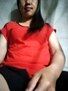 Snapshot of Lisa-aa chatting on April 12, 9:53 pm Lisa-aa online show from April 12, 9:53 pm