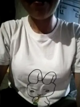 Snapshot of Lisa-aa chatting on April 17, 11:13 am Lisa-aa online show from April 17, 11:13 am