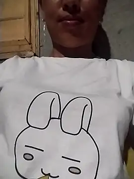 Snapshot of Lisa-aa chatting on April 22, 12:28 pm Lisa-aa online show from April 22, 12:28 pm
