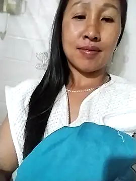 Snapshot of Lisa-aa chatting on May 11, 3:07 pm Lisa-aa online show from May 11, 3:07 pm
