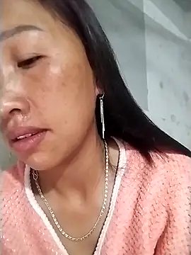 Snapshot of Lisa-aa chatting on May 13, 9:44 pm Lisa-aa online show from May 13, 9:44 pm