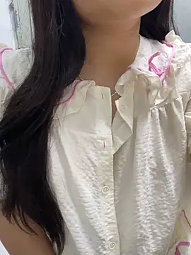 Snapshot of Rosecute11 chatting on May 10, 5:34 am Rosecute11 online show from May 10, 5:34 am