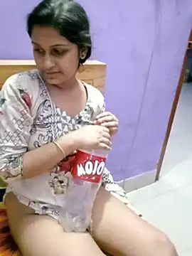 Snapshot of Jerin_Couple61 chatting on May 19, 2:12 pm Jerin Couple61 online show from May 19, 2:12 pm