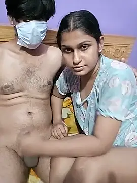 Snapshot of Jerin_Couple61 chatting on June 21, 6:32 pm Jerin Couple61 online show from June 21, 6:32 pm