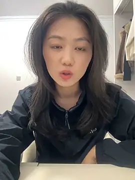 Shanshan 1267 online show from May 4, 2:02 pm