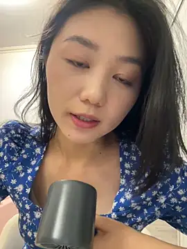 Snapshot of Shanshan_1267 chatting on May 24, 11:59 am Shanshan 1267 online show from May 24, 11:59 am