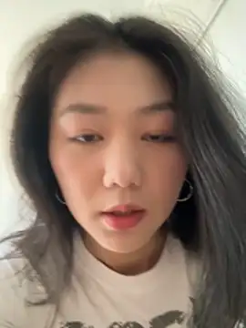 Snapshot of Shanshan_1267 chatting on June 3, 3:09 am Shanshan 1267 online show from June 3, 3:09 am