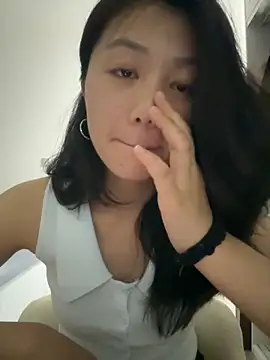 Snapshot of Shanshan_1267 chatting on June 12, 12:59 pm Shanshan 1267 online show from June 12, 12:59 pm