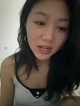 Snapshot of Shanshan_1267 chatting on June 16, 12:08 pm Shanshan 1267 online show from June 16, 12:08 pm