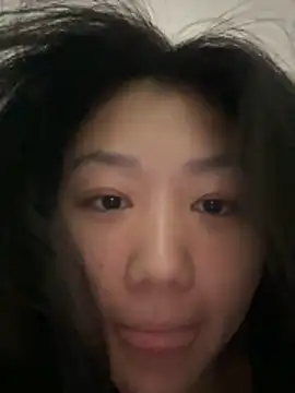 Snapshot of Shanshan_1267 chatting on June 20, 1:03 pm Shanshan 1267 online show from June 20, 1:03 pm