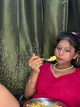 Snapshot of Cutiepie- chatting on April 18, 7:58 pm Cutiepie- online show from April 18, 7:58 pm