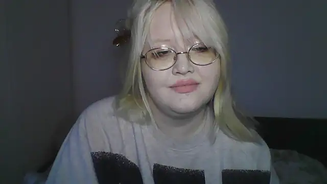 Snapshot of Elayne_Sweet chatting on May 9, 6:07 am Elayne Sweet online show from May 9, 6:07 am