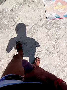 Dreaming Couple online show from April 12, 7:24 am