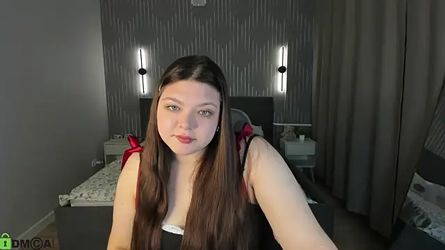 Snapshot of Evelyne_Loo chatting on April 11, 12:59 am Evelyne Loo online show from April 11, 12:59 am