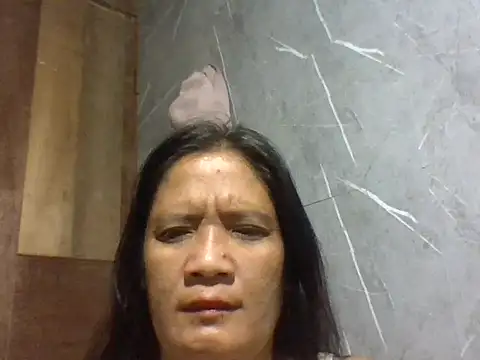 Snapshot of PinayZaira chatting on June 24, 7:24 pm PinayZaira online show from June 24, 7:24 pm