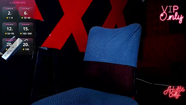 Snapshot of AlanFox1 chatting on May 3, 1:28 pm AlanFox1 online show from May 3, 1:28 pm