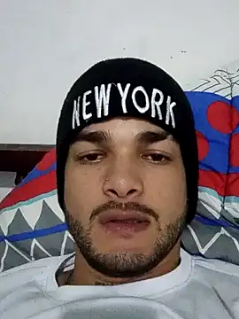 Nicolas Moncadas online show from April 4, 7:22 pm