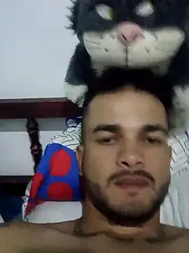 Nicolas Moncadas online show from May 4, 7:54 pm