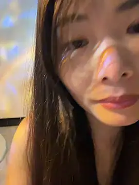 Snapshot of Xiaoyunduo1 chatting on April 19, 6:10 pm Xiaoyunduo1 online show from April 19, 6:10 pm