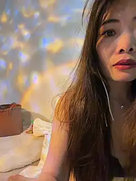 Snapshot of Xiaoyunduo1 chatting on May 5, 6:43 am Xiaoyunduo1 online show from May 5, 6:43 am