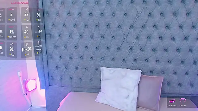 Snapshot of Gyal_Smith chatting on April 20, 3:42 am Gyal Smith online show from April 20, 3:42 am