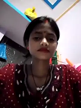 Snapshot of Payel_1 chatting on April 11, 8:24 pm Payel 1 online show from April 11, 8:24 pm