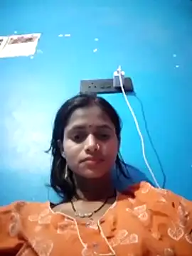 Snapshot of Payel_1 chatting on April 28, 7:19 pm Payel 1 online show from April 28, 7:19 pm