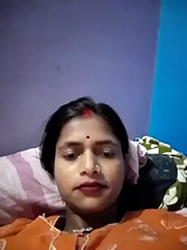 Snapshot of Payel_1 chatting on May 19, 7:37 am Payel 1 online show from May 19, 7:37 am