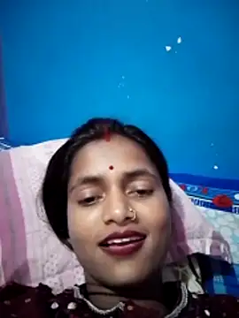 Snapshot of Payel_1 chatting on May 20, 7:47 am Payel 1 online show from May 20, 7:47 am