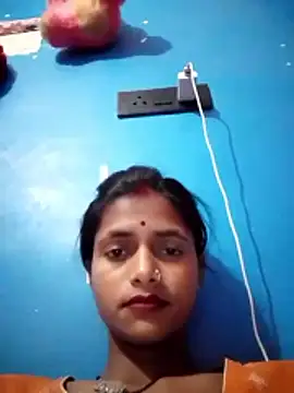 Snapshot of Payel_1 chatting on May 25, 7:58 am Payel 1 online show from May 25, 7:58 am