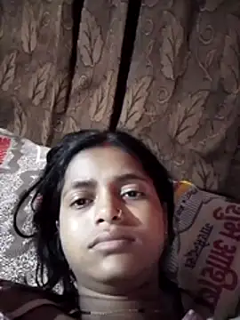 Snapshot of Payel_1 chatting on June 29, 10:43 pm Payel 1 online show from June 29, 10:43 pm