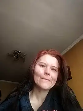 Snapshot of VeronikaLogan chatting on May 15, 3:46 am VeronikaLogan online show from May 15, 3:46 am