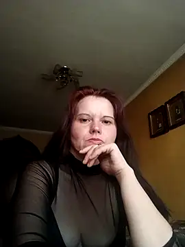 Snapshot of VeronikaLogan chatting on June 18, 9:47 am VeronikaLogan online show from June 18, 9:47 am