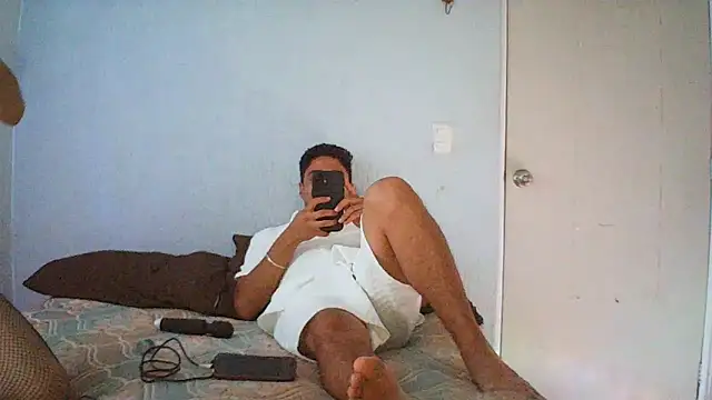 Snapshot of Nathadleche chatting on May 13, 2:53 am Nathadleche online show from May 13, 2:53 am