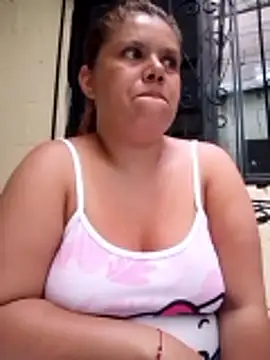 Snapshot of Zafiro_MD chatting on May 18, 1:28 pm Zafiro MD online show from May 18, 1:28 pm