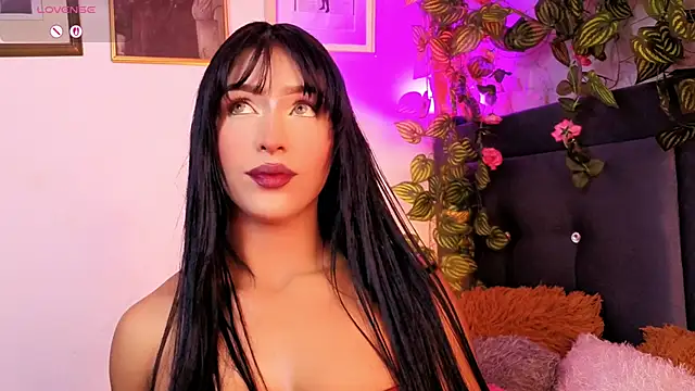 Snapshot of Alisse_Storm chatting on June 6, 3:11 am Alisse Storm online show from June 6, 3:11 am