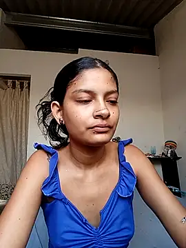Snapshot of Lyra_Siren chatting on May 7, 2:33 pm Lyra Siren online show from May 7, 2:33 pm