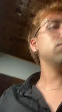 JeremySanders1  online show from April 8, 1:38 am