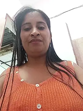 Snapshot of SofiaMendez1_ chatting on June 9, 2:28 pm SofiaMendez1 online show from June 9, 2:28 pm