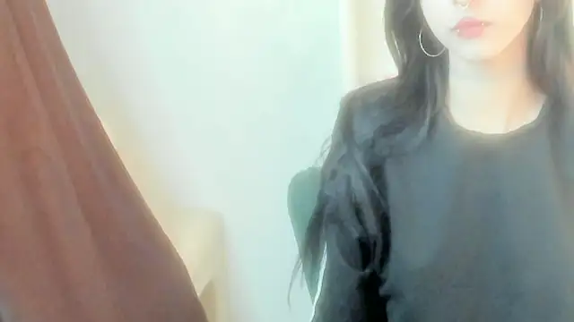 Snapshot of MelissaSparrow chatting on April 17, 1:52 am MelissaSparrow online show from April 17, 1:52 am