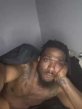 Snapshot of Fijixxxx chatting on April 2, 3:37 am Fijixxxx online show from April 2, 3:37 am