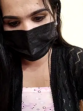 Snapshot of Shakshana-queen chatting on April 8, 9:20 am Shakshana-queen online show from April 8, 9:20 am
