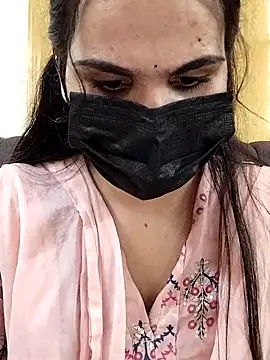 Snapshot of Shakshana-queen chatting on April 25, 9:12 am Shakshana-queen online show from April 25, 9:12 am