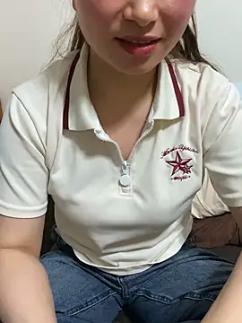 Snapshot of Ava_xxx chatting on May 3, 11:49 am Ava xxx online show from May 3, 11:49 am