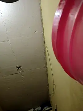 CuteGirl Moni online show from April 7, 8:42 pm